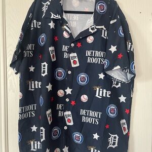 Detroit Tigers / Miller Lite Collaboration Men's Shirt - Navy